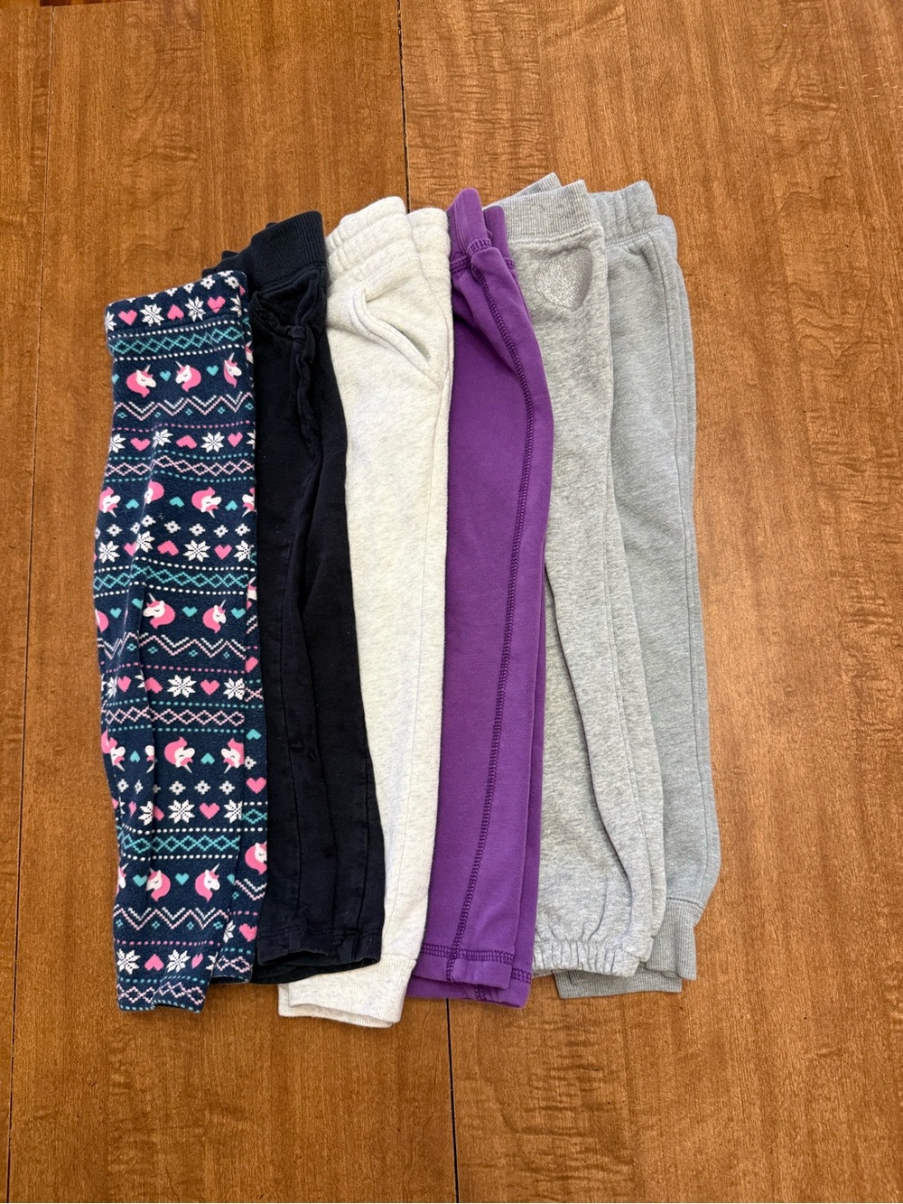 Girls 4T sweatpants/joggers lot